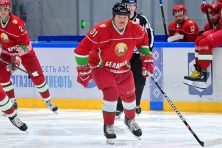 Президент РБ Лукашенко из-за травмы не смог принять участие в хоккейном матче своей команды