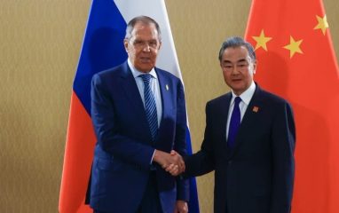В Москве проходит встреча глав МИД России и Китая