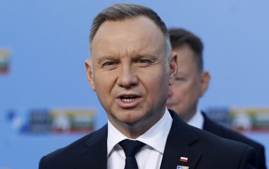Президент Польши Дуда: Украина вряд ли сможет вернуть Крым