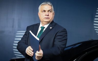 Премьер Венгрии Орбан: Запад хочет победить Россию