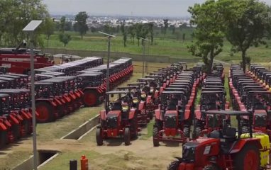 Несколько тысяч единиц техники из Беларуси передали Нигерии