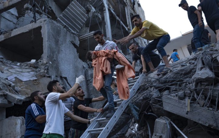 Количество погибших в секторе Газа увеличилось до 950 человек