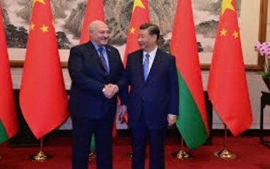 Лукашенко: Беларусь всегда с восхищением наблюдает за успехами КНР