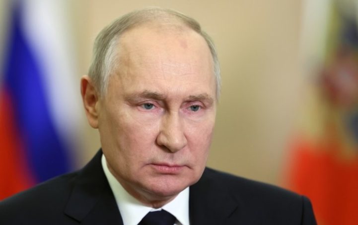 Путин: нельзя говорить, что Россия чрезмерно тратится на пушки