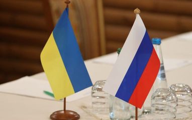 Глава МИД Украины Кулеба намерен пригласить РФ на вторую мирную конференцию