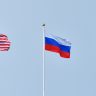 США из-за собственной глупости начали конфронтацию с Россией и Китаем