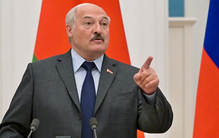 Александр Лукашенко направился в Россию с рабочим визитом