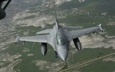 Военный эксперт Меркурис: РФ показала НАТО, что может уничтожить F-16 в Украине
