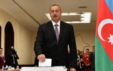 Досрочные выборы президент Азербайджана начались