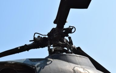 Вертолет с премьером Армении Пашиняном совершил экстренную посадку