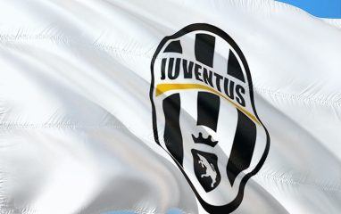 Итальянский футбольный клуб «Ювентус» выставили на продажу