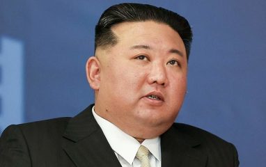 Власти Японии намерены провести встречу с Ким Чен Ыном