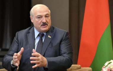 Президент Беларуси Лукашенко направился с рабочим визитом в ОАЭ