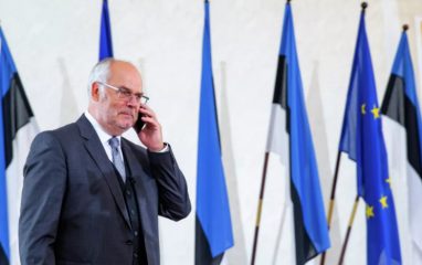 Эстонский лидер Карис подписал закон о конфискации российских активов