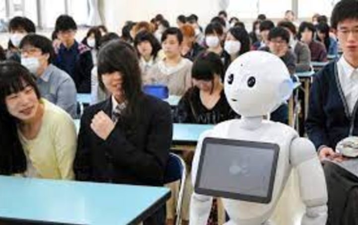 В Японии школьников заменят роботы