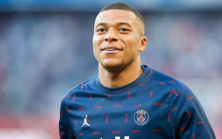 Француз Мбаппе намерен приобрести футбольный клуб