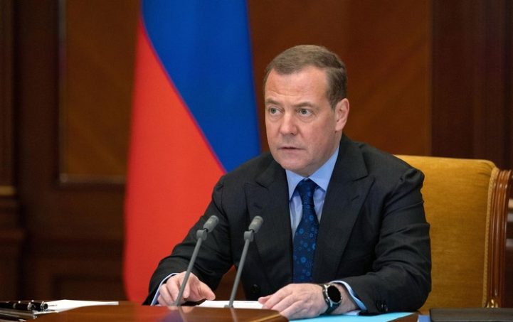 Правительство России пропорционально ответит на вмешательство во внутренние дела
