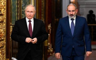 Пашинян и Путин обсудили текущую ситуацию в Нагорном Карабахе