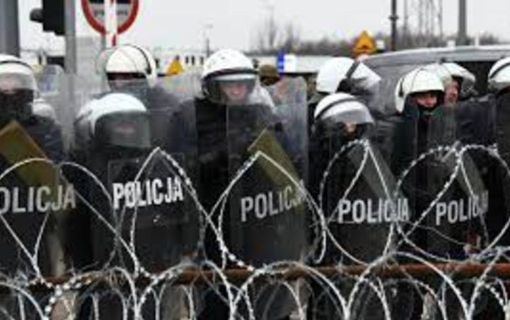 В администрации Польши планируют ввести контроль на границе с Германией из-за нелегалов