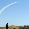 Военные эксперты Джабер и Хтейт: Иран использует ракетное оружие как фактор сдерживания Израиля