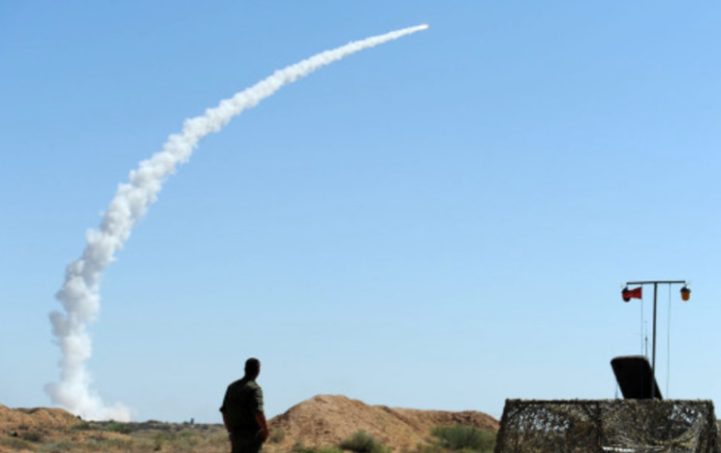 Военные эксперты Джабер и Хтейт: Иран использует ракетное оружие как фактор сдерживания Израиля