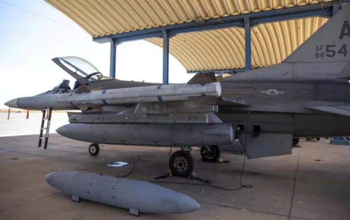 Госдеп США убеждает сенатора Менендеса не противостоять поставкам F-16 Турции