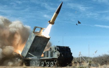 Конгресс США призвал Байдена отправить Украине ракеты ATACMS