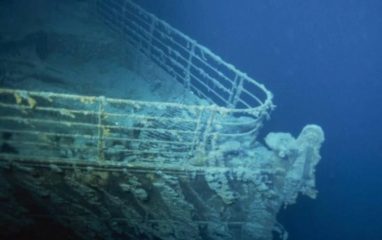 Подводная лодка с туристами пропала в Атлантическом океане
