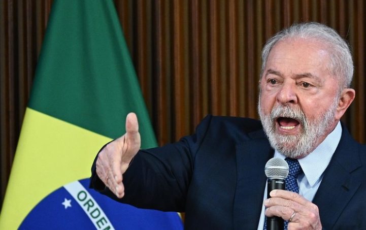 Президент Бразилии Силва призвал мир финансировать борьбу с голодом, а не войну