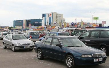 Продажи автомобилей в Беларуси упали на 20%
