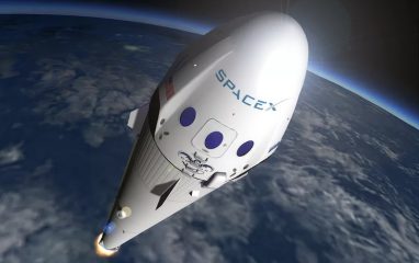 Компания SpaceX приняла на работу программистом 14-летнего подростка