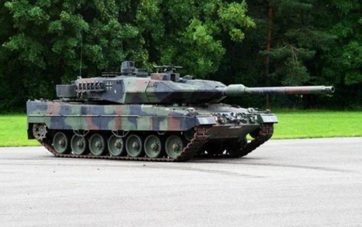 Украина получит от Дании и Нидерландов 14 танков Leopard 2