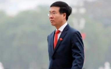 Центральный комитет Компартии Вьетнама принял отставку президента Во Ван Тхыонга 