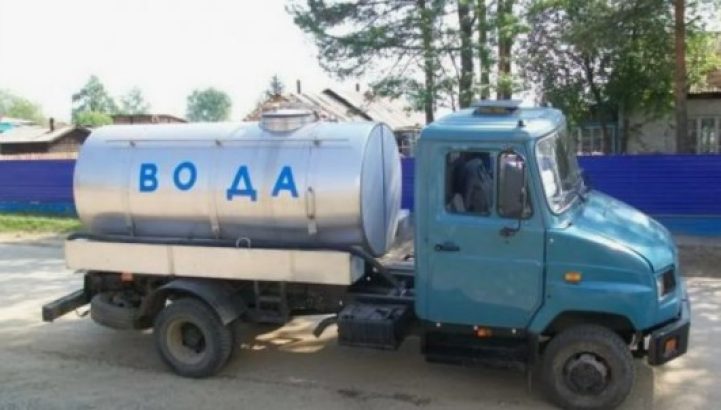 В Уручье направляют автоцистерны из-за сбоя на насосной станции
