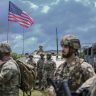 Экс-советник Пентагона Макгрегор: НАТО собираются ввести войска в Украину