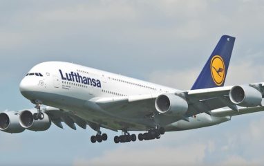Профсоюз сферы услуг сообщил о забастовке крупнейшей немецкой авиакомпании Lufthansa