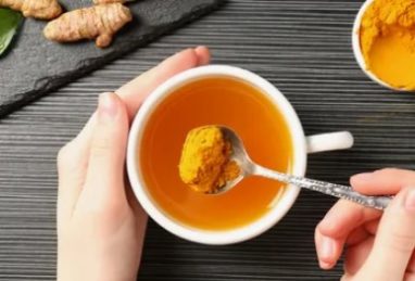 Грейпфрут, куркума и зеленый чай: работает ли «жиросжигающая тройка»